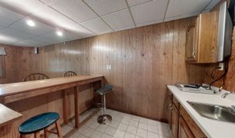 80 Hillcrest Estates Dr, Batesville, IN 47006