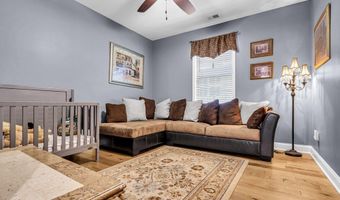 22 Flanders Dr, Barnegat, NJ 08005