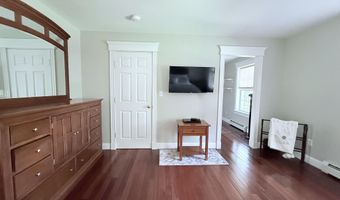 134 Pine Ledge Rd, Bangor, ME 04401