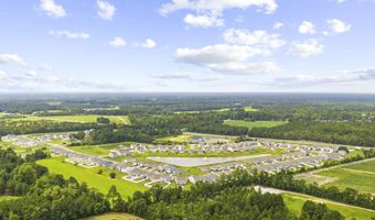 657 Woodland Farms Cir, Aynor, SC 29511