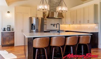 31 Iron Creek Dr, Cody, WY 82414