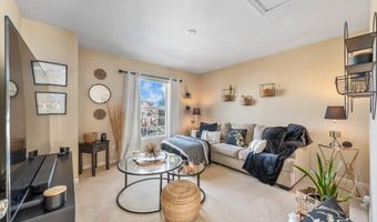 1328 Blue Heron Cir, Antioch, IL 60002