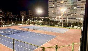 2750 NE 183rd St 906, Aventura, FL 33160