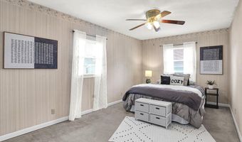 405 E Howard Ave, Arcadia, IN 46030