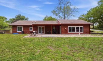 757 N Hanover St, Auburn, KS 66402