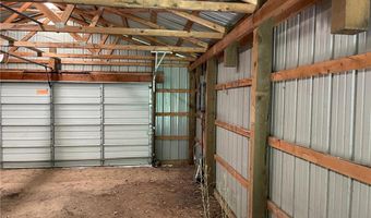 951 Swede Lake Trl SW, Backus, MN 56435