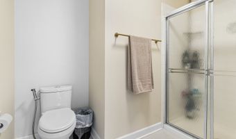 737 W Happfield Dr, Arlington Heights, IL 60004