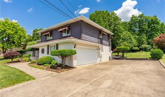 4741 Laburnum Dr, Akron, OH 44319