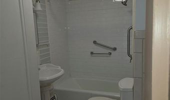 1431 Smithfield Ave 2F, Lincoln, RI 02865