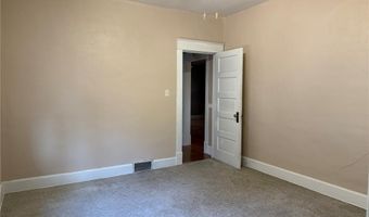 3317 Jackson St, Alton, IL 62002