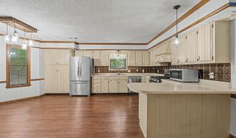 4703 OAK Rd, Bartlett, TN 38002