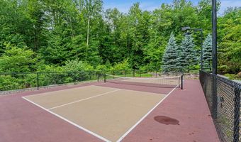 150 Brick Mill Rd, Bedford, NH 03110