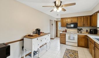 1304 7th St NW, Altoona, IA 50009