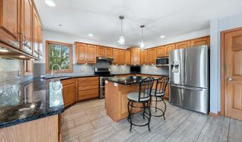 7833 Garman Rd, Auburn, IN 46706