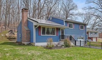 3 Mary Ann Dr, Danbury, CT 06811