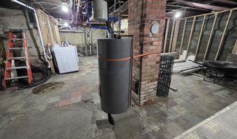 47 Granite St, Barre, VT 05641