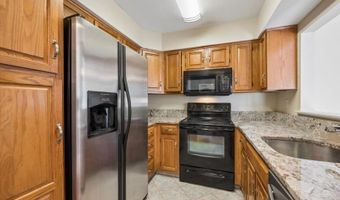 40 Ray Ct, Bedminster, NJ 07921