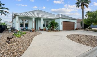 925 Pompano Dr, Aransas Pass, TX 78336