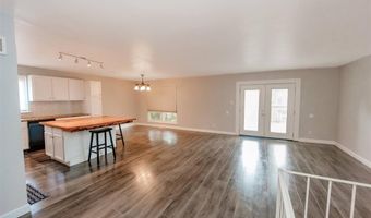 367 Napoli Ct, Ballwin, MO 63021