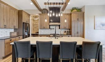 6129 NE Sherman Dr, Ankeny, IA 50021