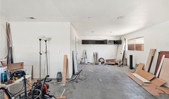 14204 Tehachapi Rd, Apple Valley, CA 92307