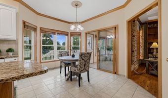 1214 Sandalwood Ct SW, Altoona, IA 50009