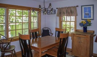 11 N Shore Rd, Chester, NH 03036