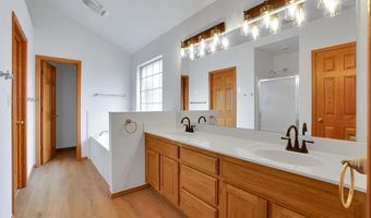 3405 Wendy Ln, Altus, OK 73521