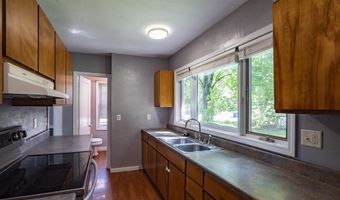 201 MILL St, Amherst, WI 54406