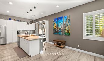 11261 Essence Point Ave 101, Las Vegas, NV 89135