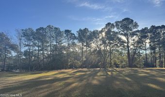 563 Creek Place Rd, Arapahoe, NC 28510
