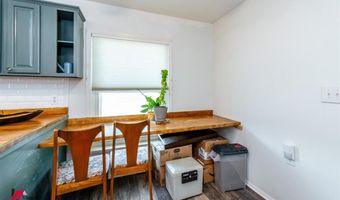 515 5th St, Benton, LA 71006