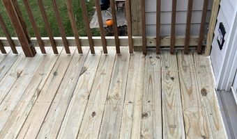 14 Oxford Ct, Algonquin, IL 60102