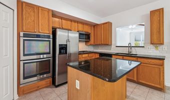 20 HARBOUR HEIGHTS Dr 20, Annapolis, MD 21401