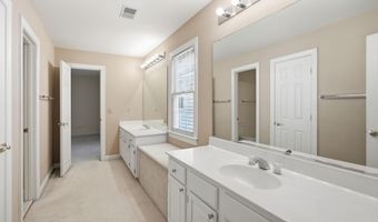 10417 SNOW POINT Dr, Bethesda, MD 20814