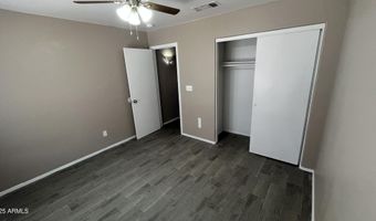 1690 E Countrywalk Ln, Chandler, AZ 85225