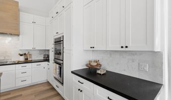 1465 W ISLAND Cir, Chandler, AZ 85248