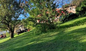 679 New Hope Church Rd, Barbourville, KY 40906