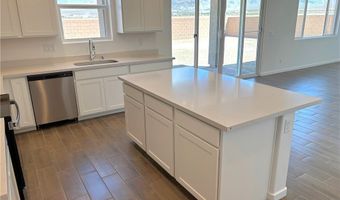 5688 E Badlands Ln, Pahrump, NV 89061