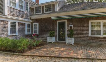 4259 Main St, Barnstable, MA 02630