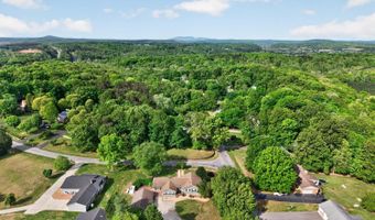 414 Holly Hills Dr, Altavista, VA 24517