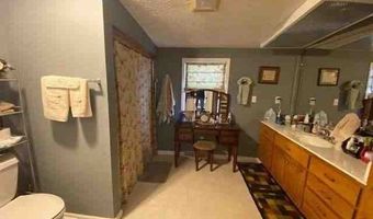 811 High St, Albany, KY 42602