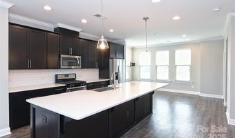 2635 Statesville Ave, Charlotte, NC 28206