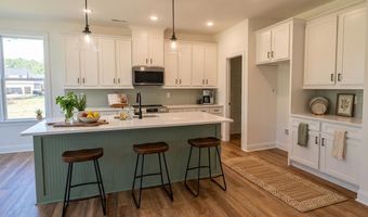 857 Fairway Rd, Ayden, NC 28513