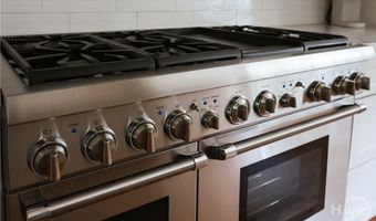 410 Milledge Cir, Athens, GA 30606