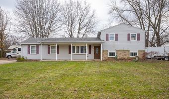 110 Habant Dr, Amherst, OH 44001