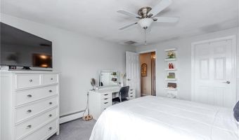 25 Venturi Grn A, North Providence, RI 02904