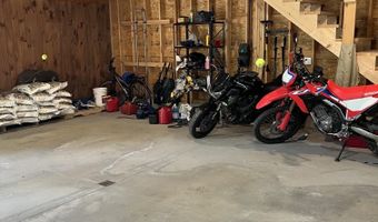 335 Valley View Dr, Addison, VT 05491