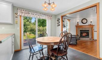 N254 MEADOWBREEZE Court, Appleton, WI 54915