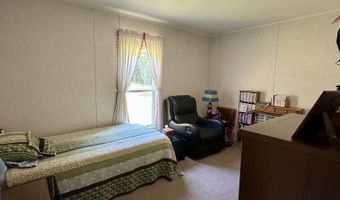 325 Seals Rd, Annville, KY 40402